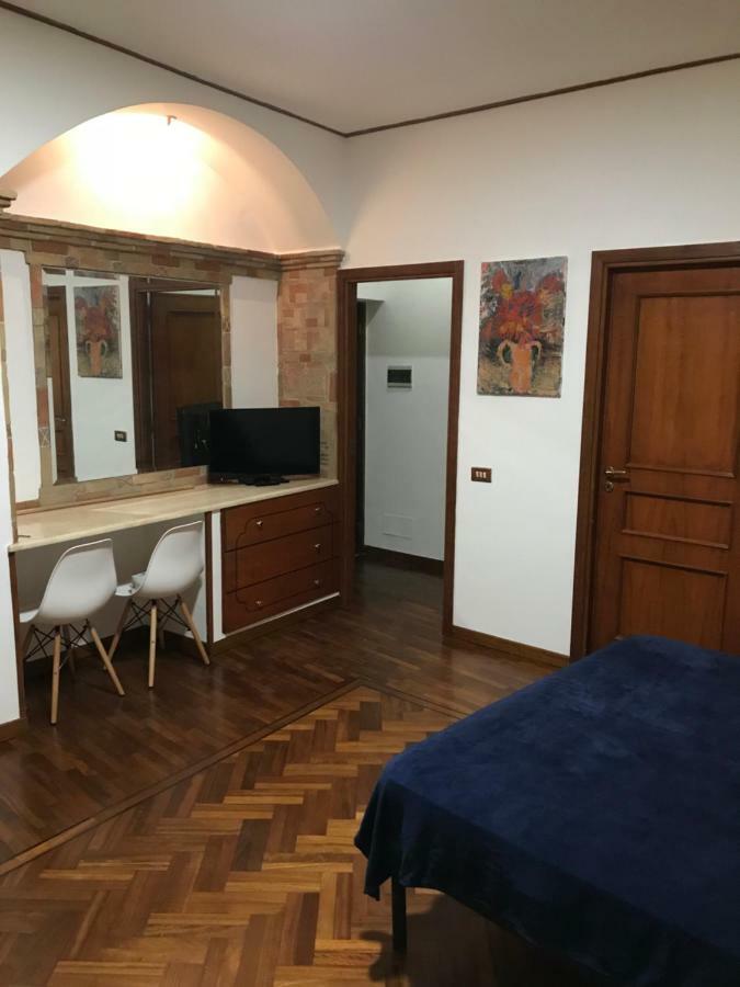 Tiny House Basilio Apartment ปาแลร์โม ภายนอก รูปภาพ